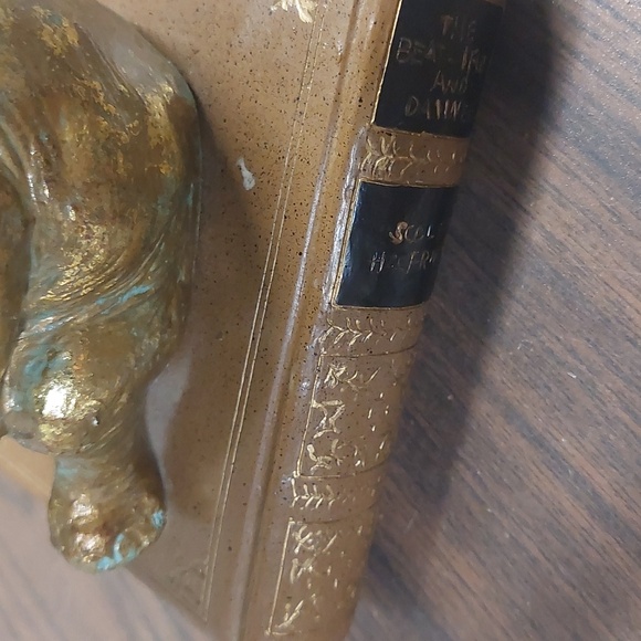 Vintage Brass & Ceramic Elephant reading a book - Picture 5 of 6